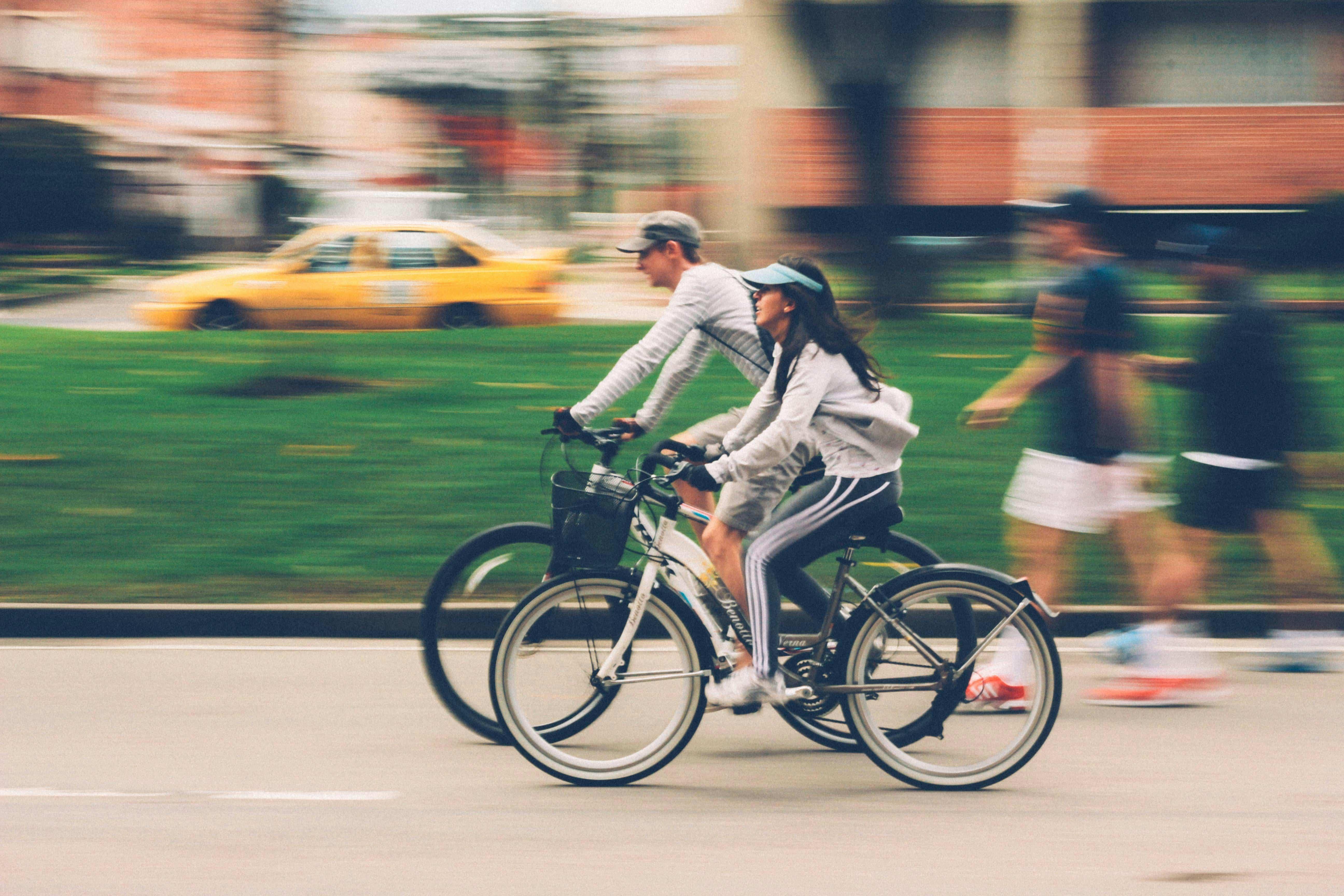 Mastering Urban Cycling Routes: A Guide to Safe and Efficient City Riding